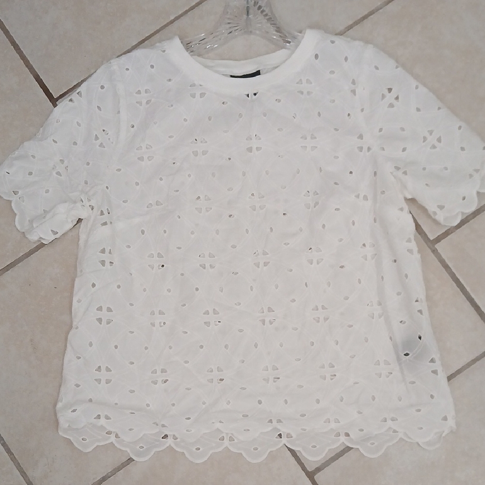 WHO WHAT WEAR Womens Size S White Eyelet Blouse